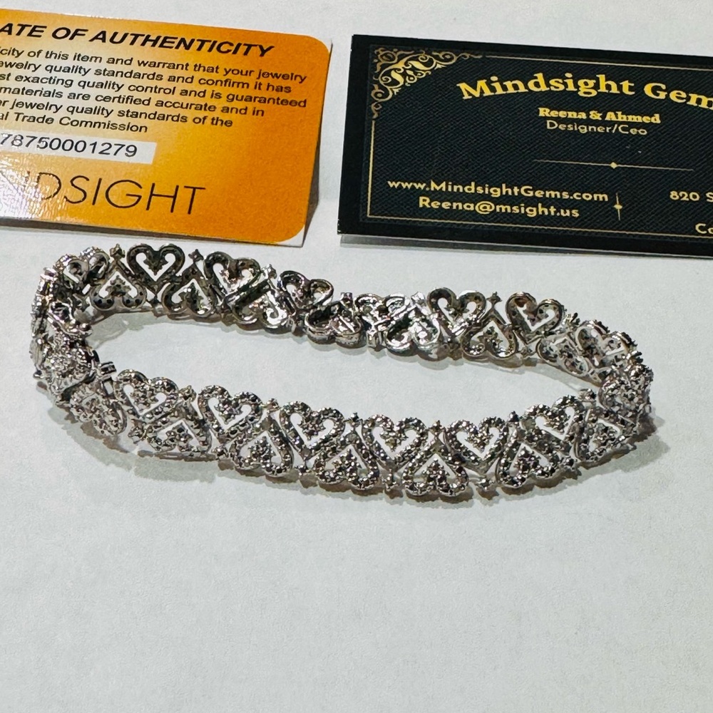 Real Diamond Heart Bracelet, Gift for her, Certificate of authenticity included - Picture 5 of 9